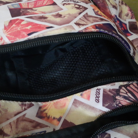 Reebok Sling Bag - Picture 6 of 6